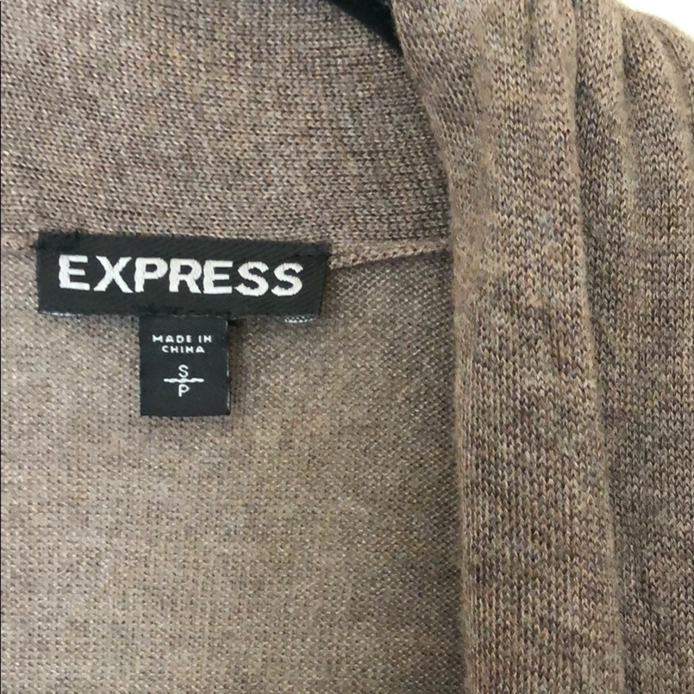 Express Sweater - Picture 3 of 3